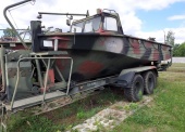 Kuter holowniczy KH-200 na przyczepie 2-os. PKH-200 (ład. 4,2 t) 