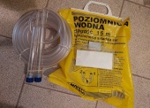 Narzędzia rolnicze i warsztatowe - pakiet zawierający 11 poz. asort. (wg oddzielnego wykazu), w tym m.in.: pług rolniczy 5-skibowy, rozsiewacz ciągnikowy, zwijarka do blachy, waga dziesiętna itp. 