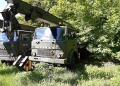 Żuraw R-101 na samochodzie JELCZ-325 (udźwig 10 ton) 