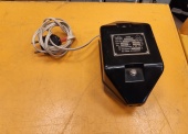 Sprzęt elektroniczny - pakiet 17 poz. asort. (wg oddzielnego wykazu), w tym m.in.: wtyczki, kable, zasilacze itp. 