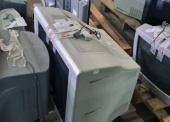 Sprzęt kulturalno-oświatowy - pakiet zawierający 40 poz. asort. (wg oddzielnego wykazu), w tym m.in.: odbiorniki TV, magnetowidy itp. 