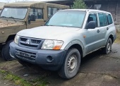 Samochód ciężarowo-osobowy wysokiej mobilności MITSUBISHI PAJERO III 3,5 