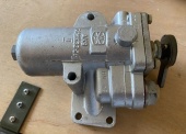 Części zamienne do samochodu STAR 660 - pakiet zawierający 12 poz. asort. (wg oddzielnego wykazu), w tym m.in.: cylinder hamulca A27-44-40X - 9 szt.. drzwi lewe N66-E3-07-00 - 3 szt... filtr oleju bocznikowy KPL G-153.00.00 - 93 szt.. głowica 4421-9-004-1 - 279 szt. itp. 