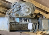Wciągnik elektryczny 11T10236 (udźwig 500 kg, moc silnika 0,75 kW) 