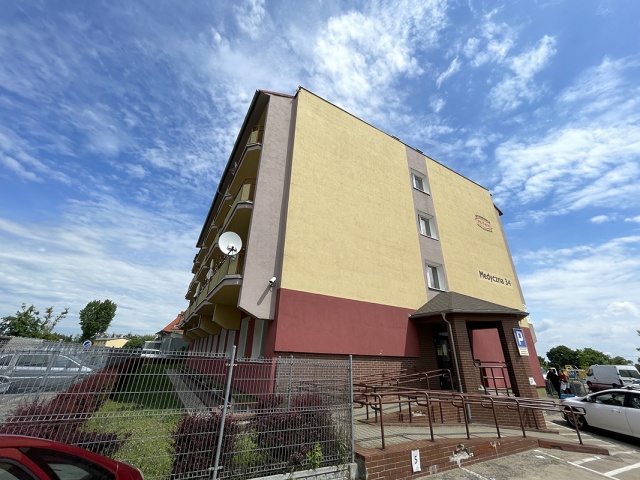 69b2cb600005d_25BE149D-AD2E-49D4-A44D-D008F6AE5F8A 