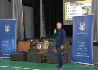 Zespol_Szkol_Ponadgimnazjalnych_Rydultowy_fot._OR_AMW_w_Krakowie.jpg 