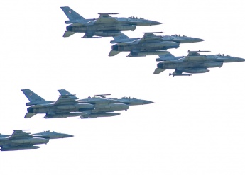 AIR_SHOW_14_fot._Michal_Rozbicki.jpg 