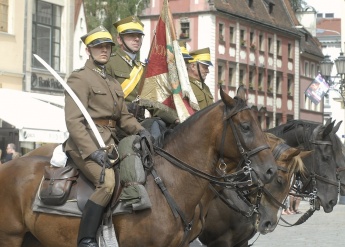 17._swieto_Wojska_Polskiego_we_Wroclawiu_fot._Andrzej_luc.JPG 