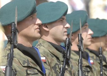 2._swieto_Wojska_Polskiego_we_Wroclawiu_fot._Andrzej_luc.JPG 