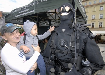 23._swieto_Wojska_Polskiego_we_Wroclawiu_fot._Andrzej_luc.JPG 
