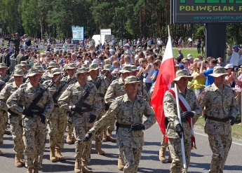 24._swieto_Wojska_Polskiego_w_Bydgoszczy_fot._Joanna_Dydyszko.JPG 