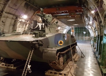 Pod_koniec_2016_roku_w_stolicy_Jordanii_odbylo_sie_uroczyste_przekazanie_wyremontowanego_czolgu_plywajacego_PT-76_ktory_wzbogaci_zbiory_Royal_Tank_Museum_w_Ammanie_fot._Katarzyna_Malinowska.jpg 