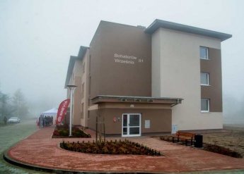 Nowe_mieszkania_dla_zolnierzy_w_Sieradzu_fot._Michal_Rozbicki_12.JPG 