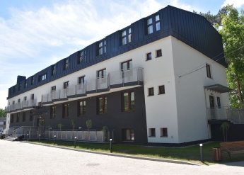 1.Internat.JPG 