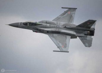 AMW oficjalnym patronem F-16 Tiger Demo Team - zdjęcie 5 