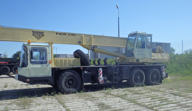 dzwigzuraw72a.JPG 
