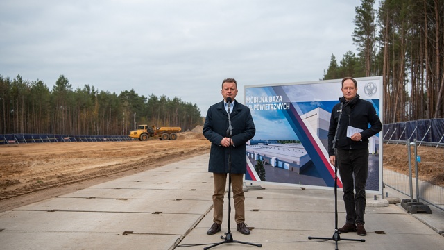 Powidz_07112022_MON_AMB_USA.jpg 