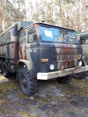 Warsztat_B2SAM-WOM_w_samochodzie_STAR-266.jpg 