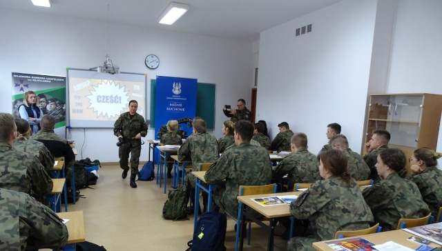 Zespol_Szkol_Akademickich_Wloclawek_fot._OR_AMW_w_Bydgoszczy_2.jpg 