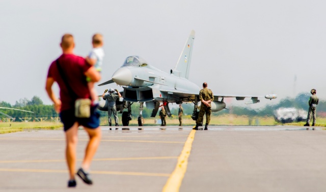 AIR_SHOW_27_fot._Michal_Rozbicki.jpg 