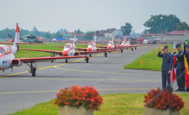 AIR_SHOW_33_fot._Michal_Rozbicki.jpg 