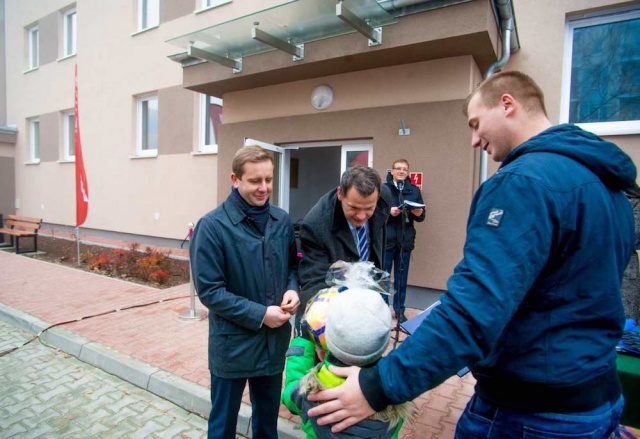 Nowe_mieszkania_dla_zolnierzy_w_Sieradzu_fot._Michal_Rozbicki_6.JPG 