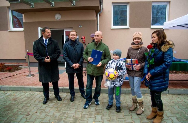 Nowe_mieszkania_dla_zolnierzy_w_Sieradzu_fot._Michal_Rozbicki_7.JPG 