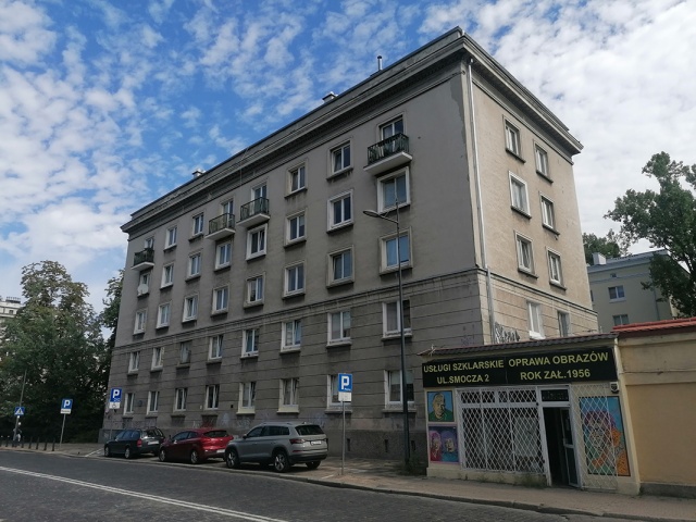 698ba53050947_2 