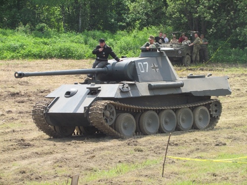 Zlot pojazdów militarnych „Śląskie Manewry 2011” 