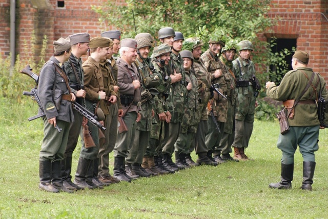 VI Zlot Grup Rekonstrukcyjnych i Historycznych Pojazdów Wojskowych „Strefa Militarna” 