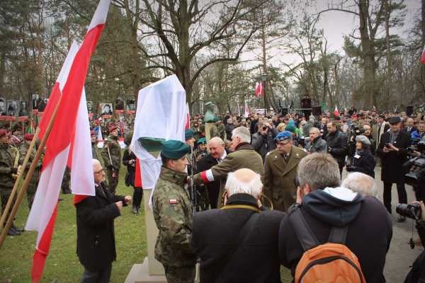 AMW mecenasem krakowskiego koncertu „W hołdzie Żołnierzom Wyklętym” . - zdjęcie 1 