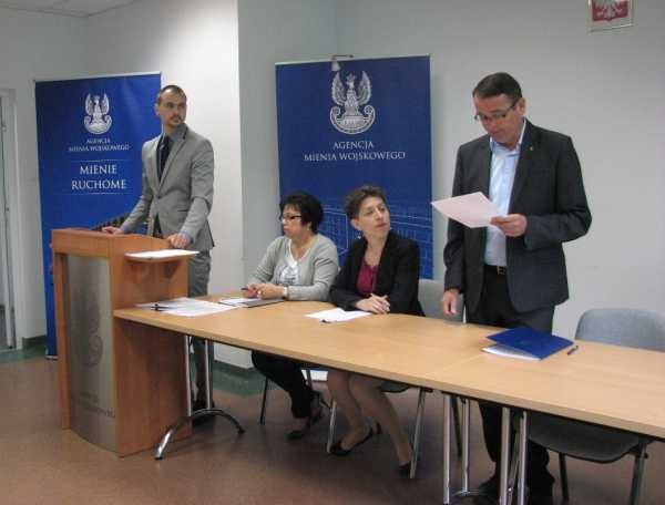 Kolejna licytacja asortymentu powojskowego za nami. - zdjęcie 1 