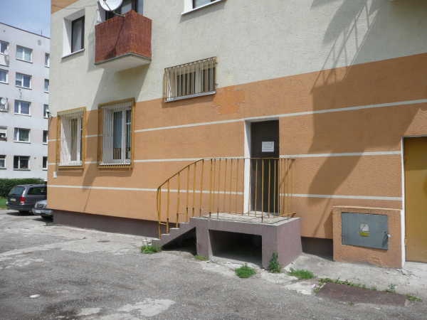 Wykaz nieruchomości stanowiącej lokal użytkowy przeznaczonej do oddania w najem w drodze przetargu ustnego nieograniczonego - Olsztyn, ul. Jagiellońska 33 lok. 3 - zdjęcie 1 