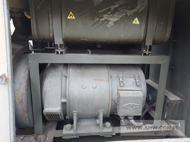 Zespół spalinowo-elektryczny PAD-16-3/400/P1 (16 kW, 380 V, 50 Hz) na przyczepie 1-os. (ładowność 1,5 t) 