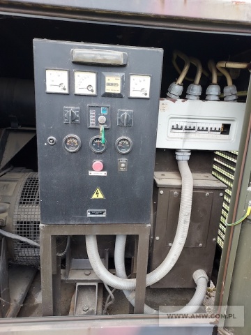 Agregat prądotwórczy CUMMINS 100 kVA (80 kW, 380/220 V, 50 Hz) na ramie (silnik wysokoprężny CUMMINS) 