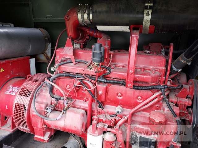 Agregat prądotwórczy FG WILSON V 110 (88 kW, 400/231 V, 50 Hz) na ramie (silnik VOLVO PENTA TD610G) 