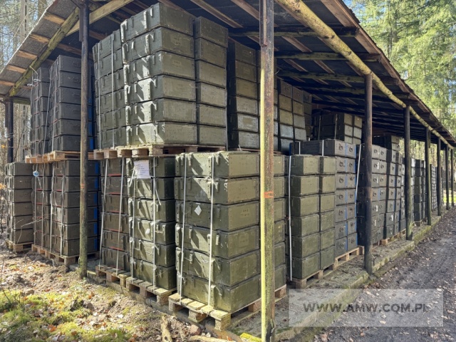 Skrzynia drewniana do nabojów 125 A-D-81 821x464x294 mm - pakiet zawierający 2 300 szt. 