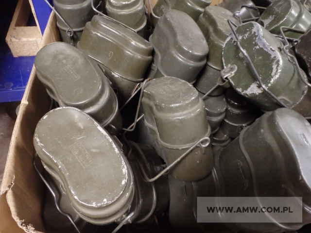 Menażki aluminiowe wz. 70 (wyeksploatowane) – pakiet zawierający 86 szt. 