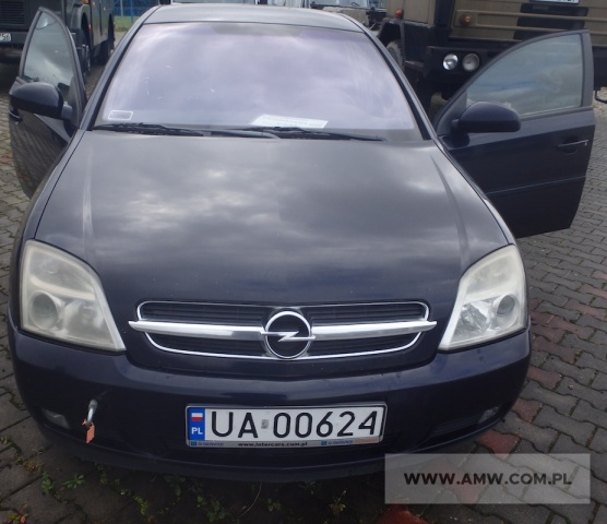 Samochód osobowy OPEL VECTRA II 1.8 
