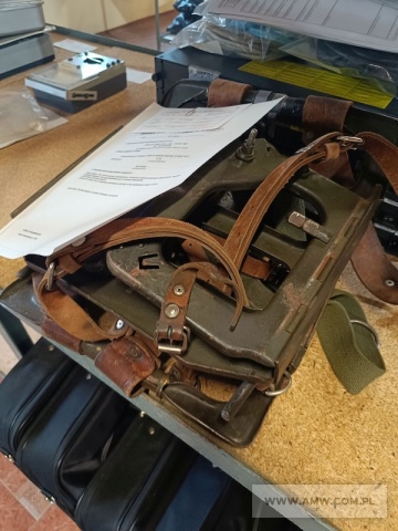 Sprzęt służby łączności - pakiet zawierający 6 poz. asort., w tym: kabel telefoniczny TTWK10x2 - 200 m, wózki kablowe WZK-1 - 4 szt., zwijak do kabla PKL-2 - 2 szt. 