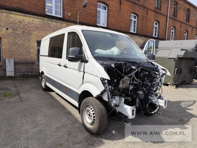 Samochód małej ładowności ogólnego przeznaczenia VOLKSWAGEN CRAFTER SYN1E - po kolizji drogowej (pojemność 2,0 l TDI) 