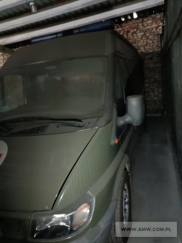 Samochód sanitarny FORD TRANSIT 350l 