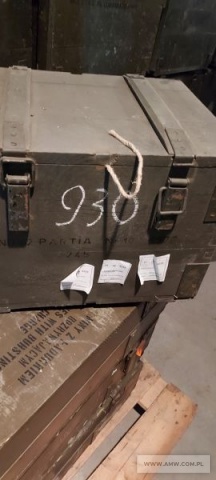 Skrzynie drewniane różne (794 szt.) - pakiet zawierający 34 poz. asort. (wg oddzielnego wykazu), w tym m.in.: skrzynie drewniane do trotylu, skrzynie do min itp. 