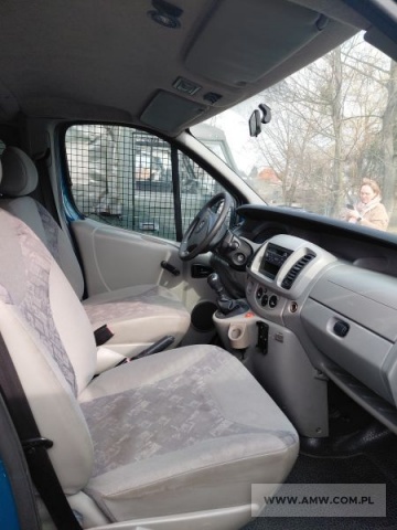 Samochód ogólnego przeznaczenia OPEL VIVARO 1,9 DTI F7BCA6 