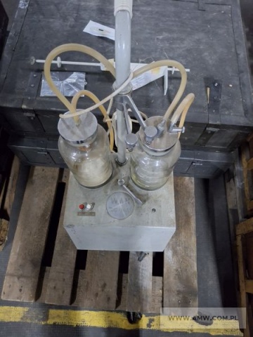 Sprzęt medyczny - pakiet zawierający 15 poz. asort. (wg oddzielnego wykazu), w tym m.in.: nagrzewnica, namiot do sali przedoperacyjnej, lampa bezcieniowa, laryngoskop itp. 