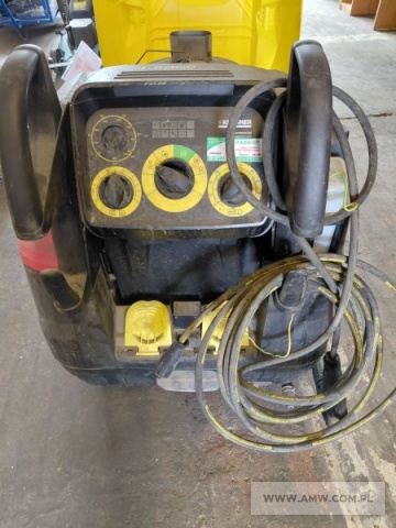 Sprzęt warsztatowy - pakiet zawierający 2 poz. asort., w tym: myjka wysokociśnieniowa KARCHER HDS 8/17-4M, lutownica cęgowa elektryczna do rur REMS CONTACT 2000 