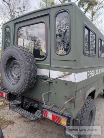 Samochód ciężarowo-osobowy wysokiej mobilności HONKER 2000 
