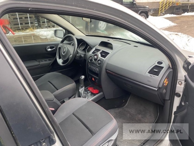 Samochód osobowy RENAULT MEGANE 1,5 HATCHBACK 