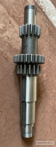 Części zamienne do samochodu STAR 660 - pakiet zawierający 7 poz. asort. (wg oddzielnego wykazu),                 w tym m.in.: pompa paliwowa /A660M1/ 032.00.00.1- 19 szt.. regulator RG-18BW 651.000.0 - 55 szt.. wałek zdawczy skrzyni biegów A25.22.02 - 8 szt.. zestaw naprawczy silnika 0000-8274 - 4 szt. itp. 