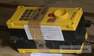 Sprzęt służby łączności i informatyki (51 szt.) - pakiet zawierający 31 poz. asort., (wg oddzielnego wykazu), w tym m.in.: odbiornik satelitarny GPS BLOW 43 VBT - 2 szt.. aparaty telefoniczne różne - 33 szt.. urządzenie wielofunkcyjne KYOCERA FS-1028MFP/DP N1U1F - 1 szt. itp. 
